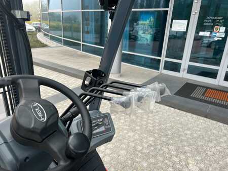 Eléctrico - 4 rodas 2025  Heli CPD18-GC6-LI-S (5)