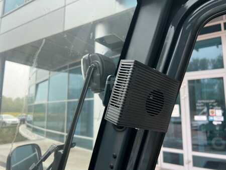 Eléctrico - 4 rodas 2025  Heli CPD18-GC6-LI-S (7)