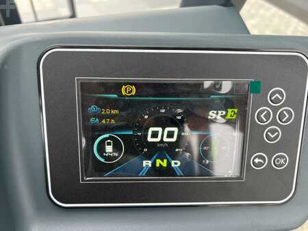 Eléctrico - 4 rodas 2025  Heli CPD18-GC6-LI-S (4)