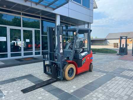 4-wiel elektrische heftrucks 2025 Heli CPD25-GC6-LI-S (3)