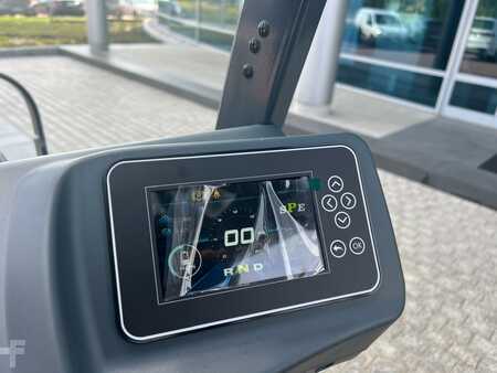 Eléctrico - 4 rodas 2025  Heli CPD25-GC6-LI-S (5)