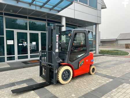 Eléctrico - 4 rodas 2025  Heli CPD35-GC6-LI-S (1)