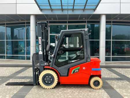 Eléctrico - 4 rodas 2025  Heli CPD35-GC6-LI-S (1)