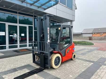 Eléctrico - 4 rodas 2025  Heli CPD35-GC6-LI-S (2)