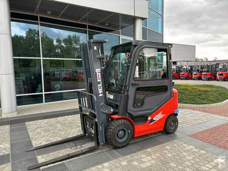 Nestekaasutrukki 2025  Heli CPYD18-KU1H (1)