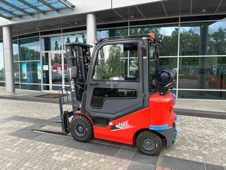 Nestekaasutrukki 2025  Heli CPYD18-KU1H (3)