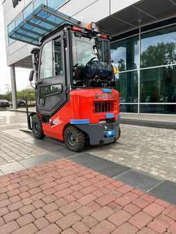 Nestekaasutrukki 2025  Heli CPYD18-KU1H (4)