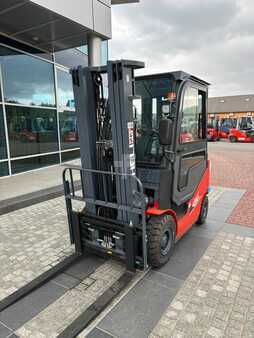 Nestekaasutrukki 2025  Heli CPYD18-KU1H (2)