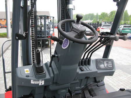 Eléctrico - 4 rodas 2025  Heli CPD35-GB2-LI-M (4)