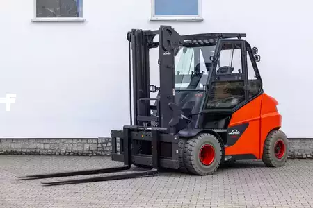 Elektro čtyřkolový VZV 2018  Linde E80-01 (1)