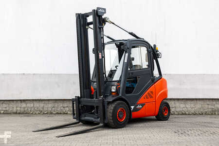 Dízel targoncák 2014  Linde H35D-02 EVO (1)