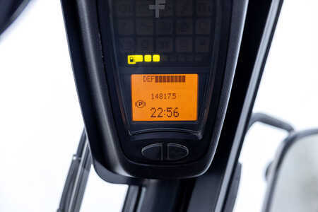 Carretilla elevadora diésel 2016  Linde LINDE H80D-03 EVO (5)