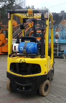 Propane Forklifts 2012  Hyster H1.6FT (2)