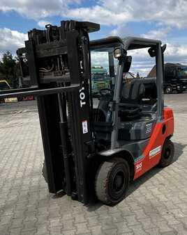 LPG Forklifts 2014  Toyota 02-8FGF25 (9)