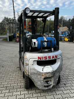 LPG Forklifts 2006  Nissan PD01A18PQ (4)