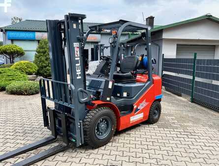 LPG Forklifts 2024  Heli Heli CPYD25 KU1H (1)