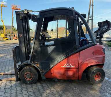 LPG heftrucks 2003  Linde H25T (1)