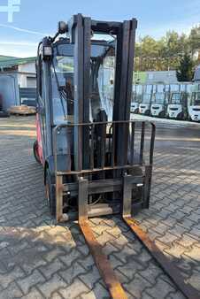 LPG heftrucks 2003  Linde H25T (3)