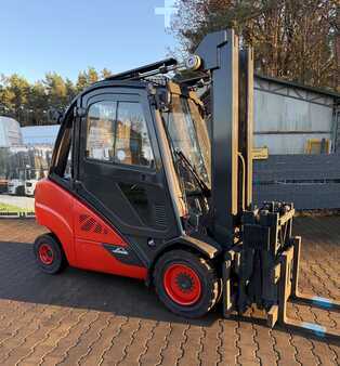 Diesel heftrucks 2017  Linde H35D (1)