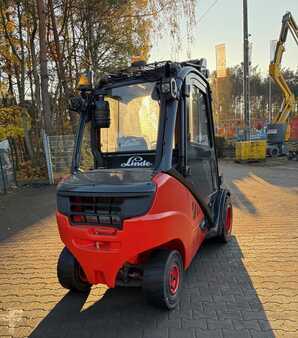 Diesel heftrucks 2017  Linde H35D (6)