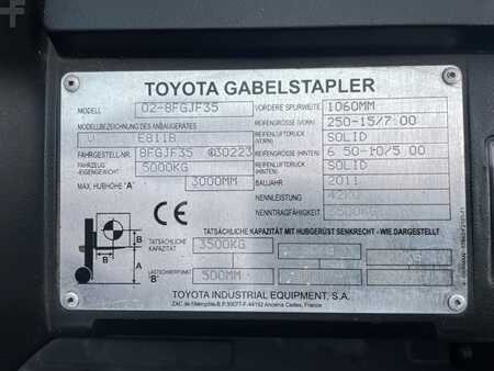 LPG heftrucks 2011  Toyota 02-8FGJF35 (4) 