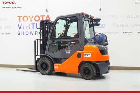 Propane Forklifts 2019  Toyota 02-8FGF25 (1)