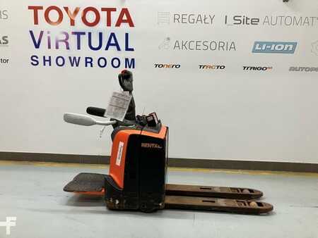 Electric Pallet Jacks 2016  BT LPE200 (5)