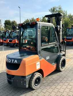 Diesel Forklifts 2018  Toyota 02-8 FDJF 35 (1)