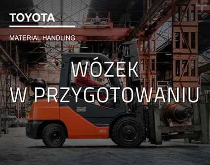 Gas truck 2018  Toyota 02-8 FGF 30 (2)