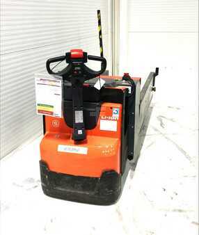 Handpalletwagens 2020  Toyota LWE200 + tugger (2)