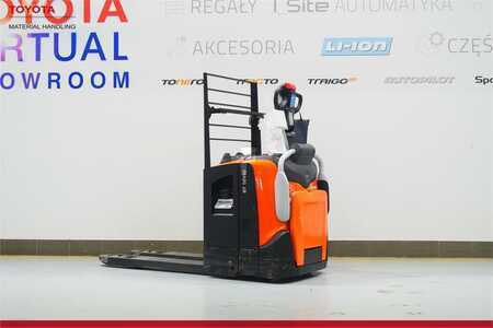 Niederhubwagen 2024  Toyota LPE200 (1)