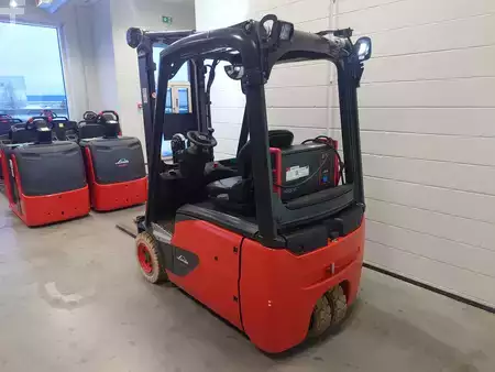 Carrelli elettrici 3 ruote 2024  Linde E16/386-02 (4)