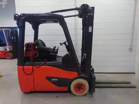 Carrelli elettrici 3 ruote 2024  Linde E16/386-02 (7)