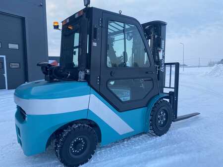 Diesel Forklifts 2022  Baoli KBD35 (2) 