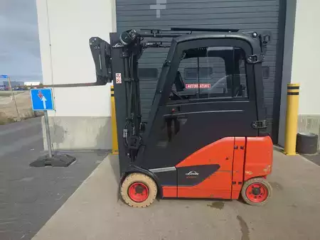 Carrelli elettrici 4 ruote 2021  Linde E20PH/386-02 (3)