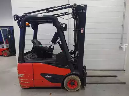 Carrelli elettrici 3 ruote 2021  Linde E16C/386 (6)