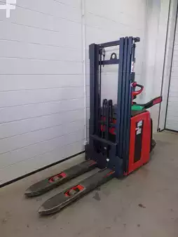 Stoccatori 2022  Linde L14AP/1173 (1)
