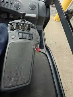 Wózki widłowe diesel 2023  Linde H40/600D/1204 (10)