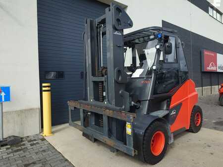 Elektryczne 4-kołowe 2023  Linde E70 (1)