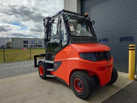 Elektryczne 4-kołowe 2023  Linde E70 (3)