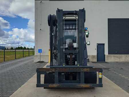 Elektryczne 4-kołowe 2023  Linde E70 (8)