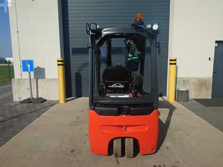 Elektryczne 3-kołowe 2023  Linde E15 (5)