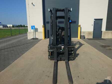 Elektryczne 3-kołowe 2023  Linde E15 (9)