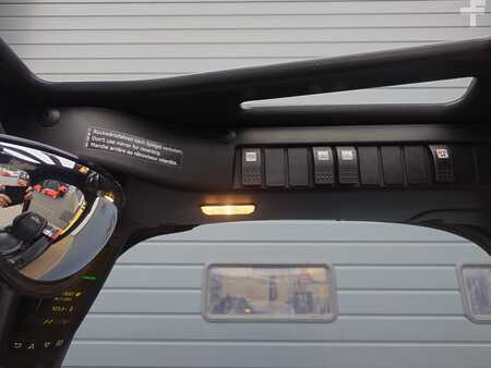 Elektryczne 3-kołowe 2023  Linde E15 Cold Store (11)