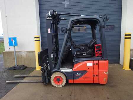 Elektryczne 3-kołowe 2023 Linde E15 Cold Store (2)