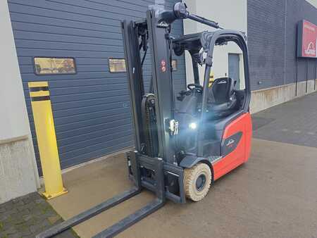 Elektryczne 3-kołowe 2025  Linde E16C/1251 Brand new (1)