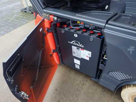 Elektryczne 3-kołowe 2025  Linde E16C/1251 Brand new (14)