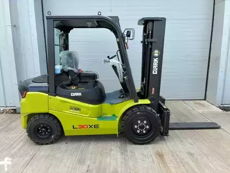 Elektro čtyřkolový VZV 2025  Clark L30XE (1)