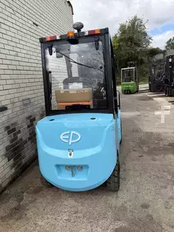Elektro 4 Rad 2026  EP Equipment EFL302X2 (3)