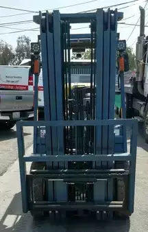 Montacargas diésel 2016  Vimar FG25 (2)